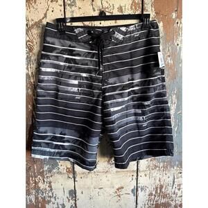 NWT Men’s Oakley Swim Board Shorts size 31 black stripes